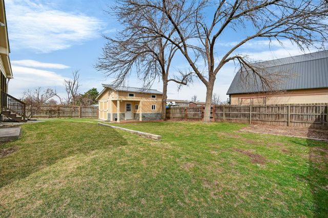 313 SW Kennybrook Drive, Grimes, IA 50111