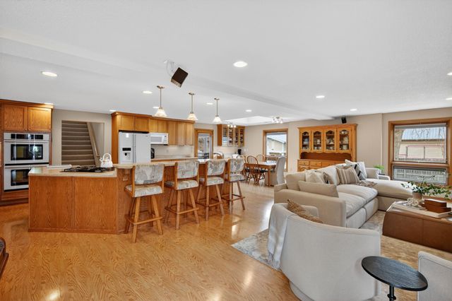 313 SW Kennybrook Drive, Grimes, IA 50111