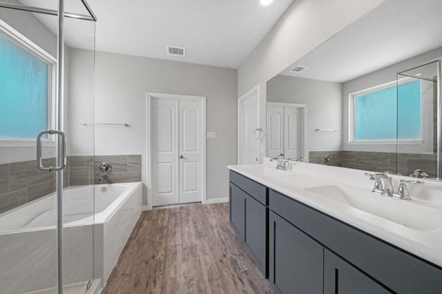 4911 Bella Danielle Ct, Katy, TX 77493