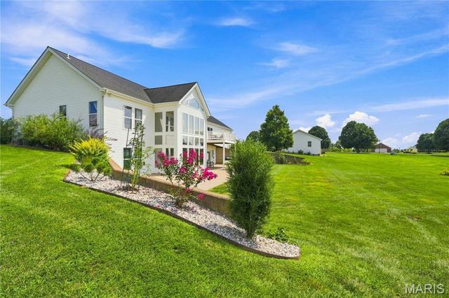 3 Bluff Haven Drive, Troy, MO 63379
