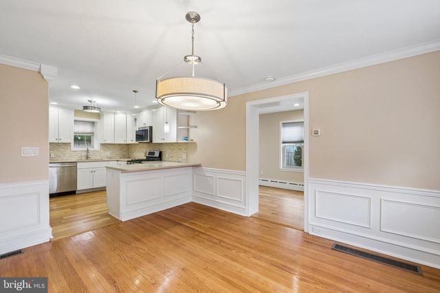 406 N STERLING RD, Elkins Park, PA 19027