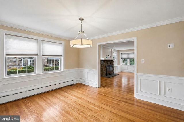 406 N STERLING RD, Elkins Park, PA 19027