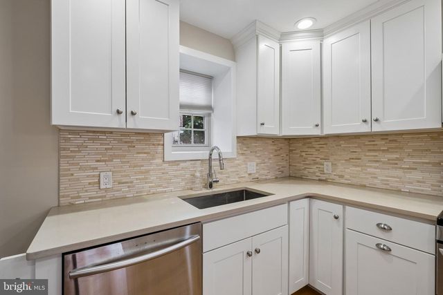 406 N STERLING RD, Elkins Park, PA 19027