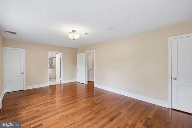 406 N STERLING RD, Elkins Park, PA 19027