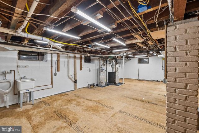 406 N STERLING RD, Elkins Park, PA 19027