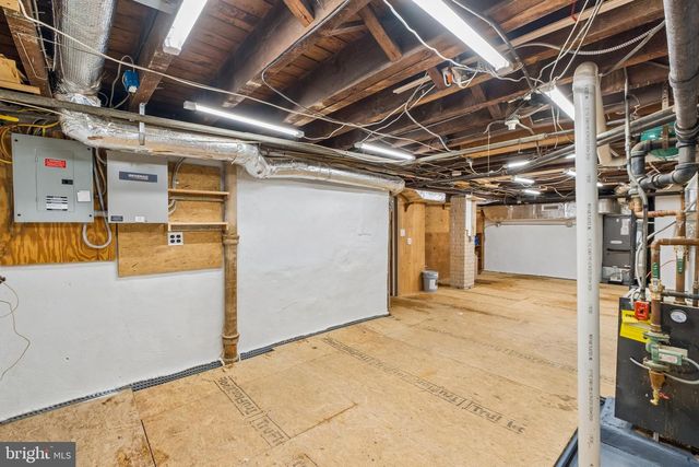 406 N STERLING RD, Elkins Park, PA 19027