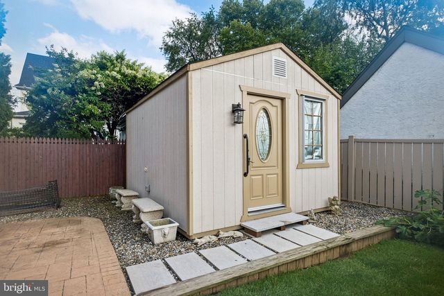 406 N STERLING RD, Elkins Park, PA 19027