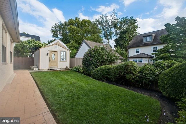 406 N STERLING RD, Elkins Park, PA 19027