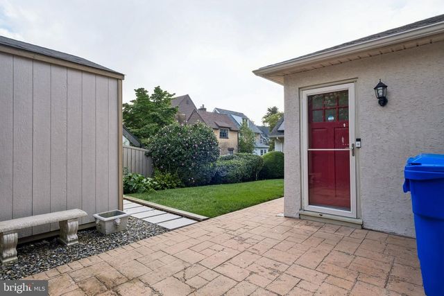 406 N STERLING RD, Elkins Park, PA 19027