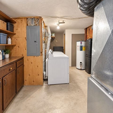 1002 Pleasant 10, Weymouth, MA 02189