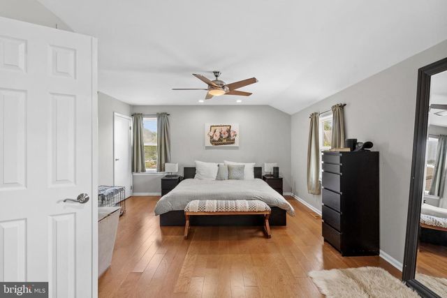 1 DEVONSHIRE CT, Mount Laurel, NJ 08054