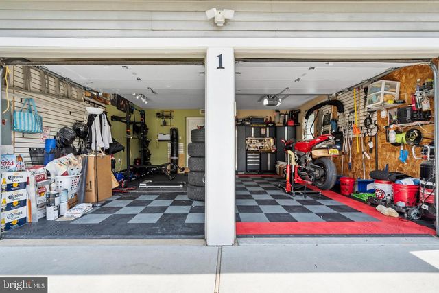 1 DEVONSHIRE CT, Mount Laurel, NJ 08054