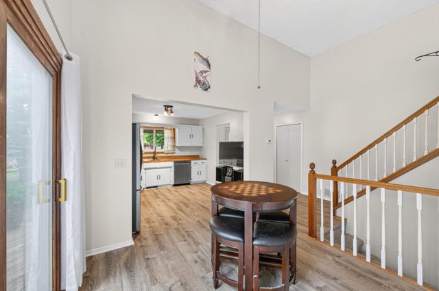 9626 Wellington Lane N, Maple Grove, MN 55369