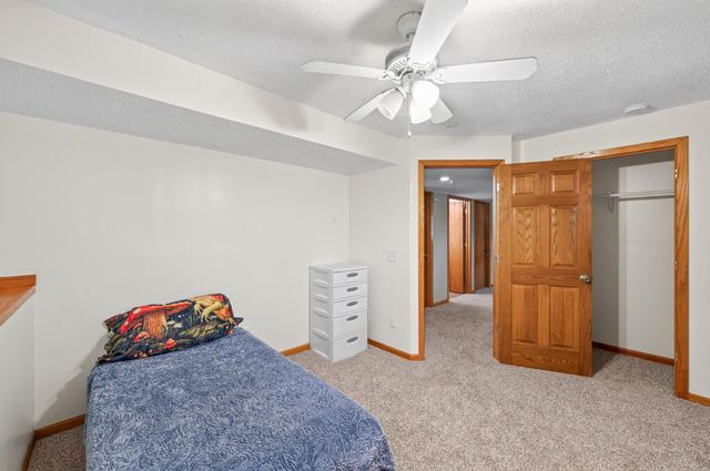 9626 Wellington Lane N, Maple Grove, MN 55369