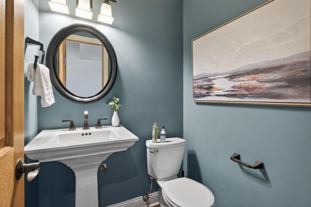 1724 19th Terrace NW, New Brighton, MN 55112