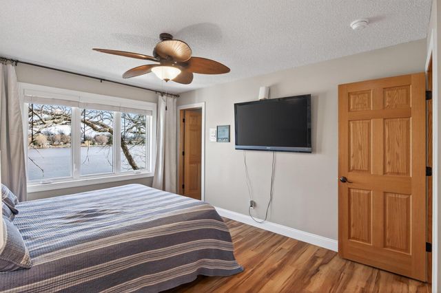 1724 19th Terrace NW, New Brighton, MN 55112