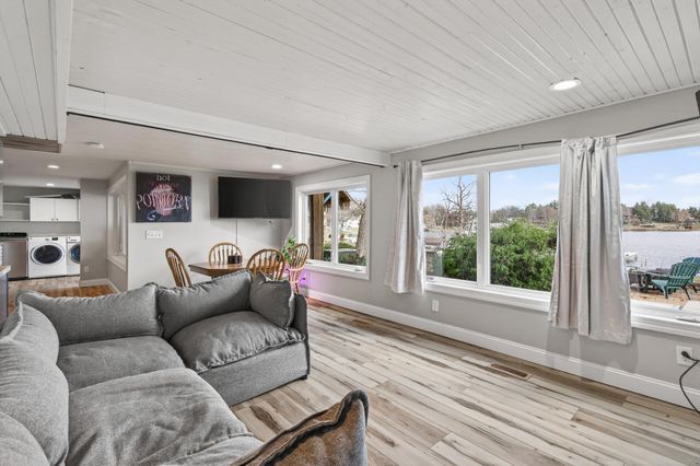 1724 19th Terrace NW, New Brighton, MN 55112