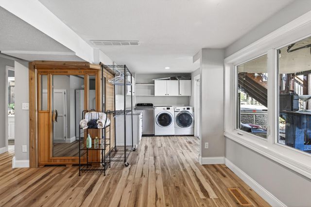 1724 19th Terrace NW, New Brighton, MN 55112