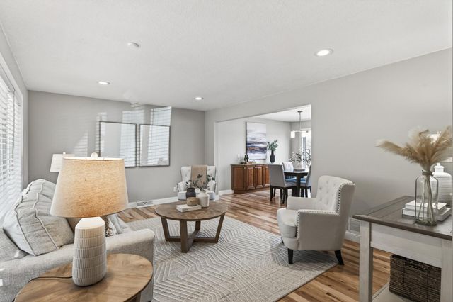 1724 19th Terrace NW, New Brighton, MN 55112