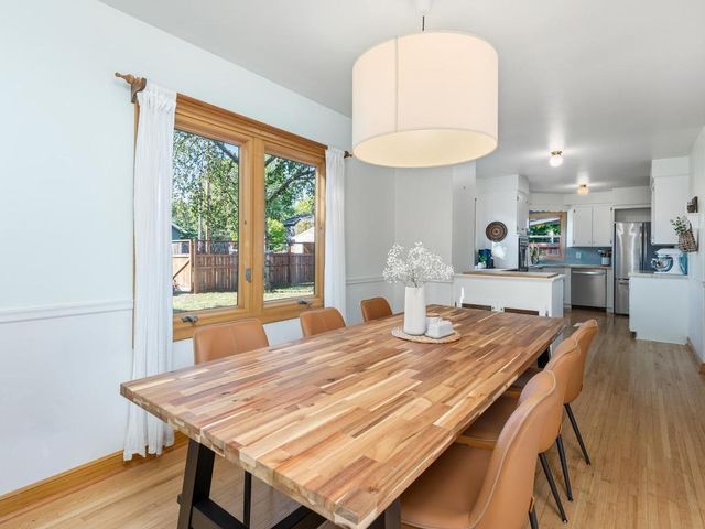 1750 Field Avenue, Saint Paul, MN 55116