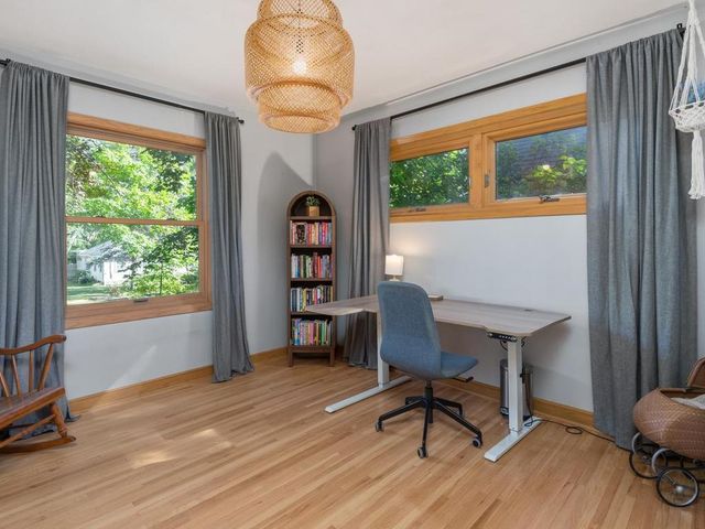 1750 Field Avenue, Saint Paul, MN 55116