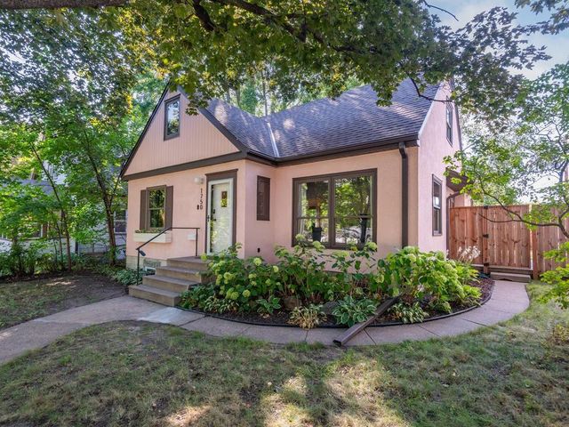 1750 Field Avenue, Saint Paul, MN 55116