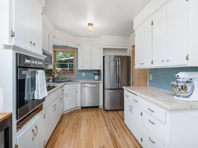 1750 Field Avenue, Saint Paul, MN 55116