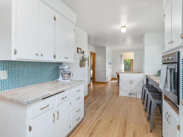 1750 Field Avenue, Saint Paul, MN 55116