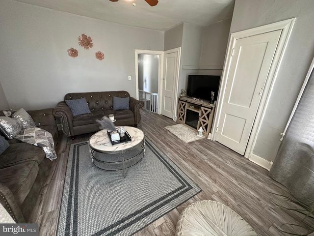 4914 ORMES ST, Philadelphia, PA 19120