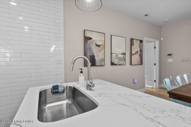 268 Maywood Dr, Leitchfield, KY 42754