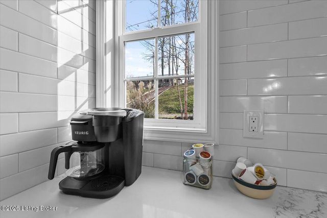 268 Maywood Dr, Leitchfield, KY 42754