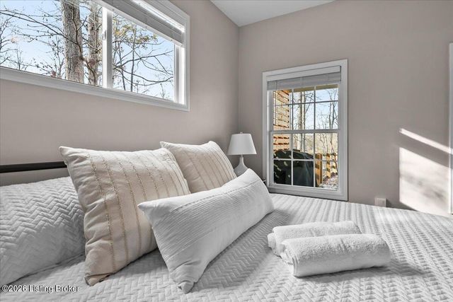 268 Maywood Dr, Leitchfield, KY 42754