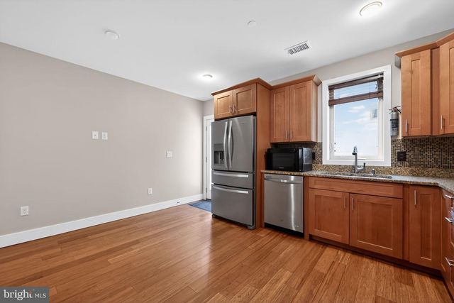 2664 MARTHA ST, Philadelphia, PA 19125