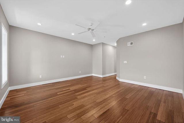 2664 MARTHA ST, Philadelphia, PA 19125