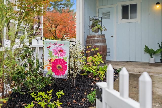 2837 Bowen St, Graton, CA 95444