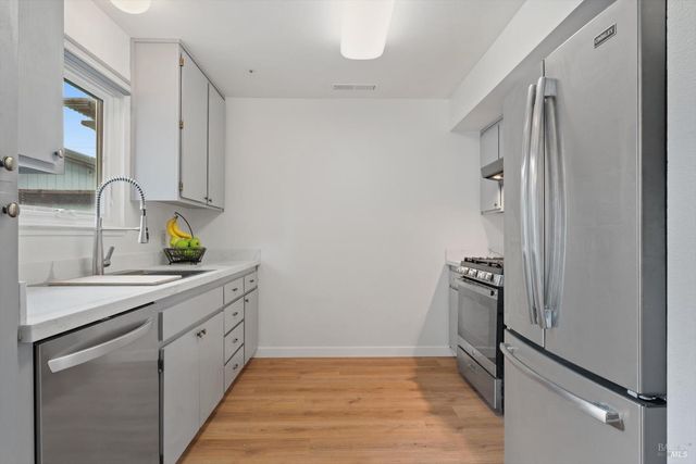 2837 Bowen St, Graton, CA 95444