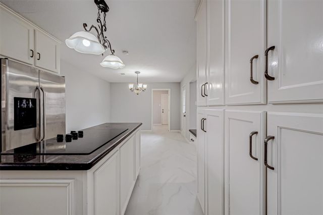 4506 Mimosa Drive, Bellaire, TX 77401