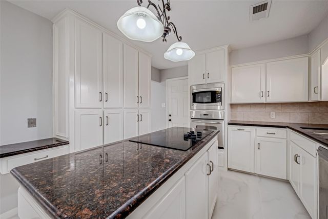 4506 Mimosa Drive, Bellaire, TX 77401
