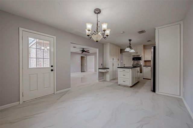 4506 Mimosa Drive, Bellaire, TX 77401