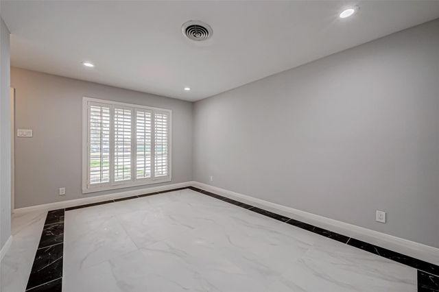 4506 Mimosa Drive, Bellaire, TX 77401