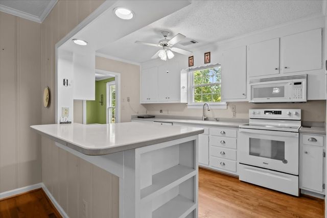 935 Evans Rd, Nashville, TN 37204