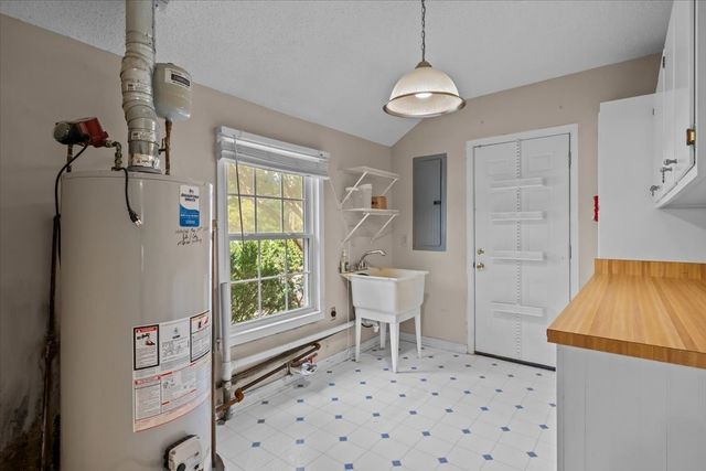 935 Evans Rd, Nashville, TN 37204