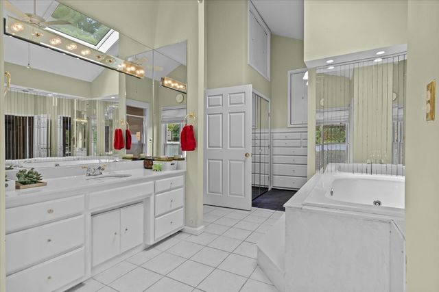 935 Evans Rd, Nashville, TN 37204