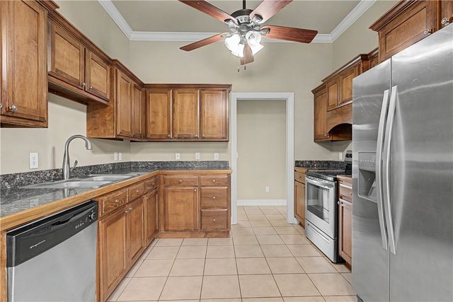 198 Alexandra Loop, Elkins, AR 72727