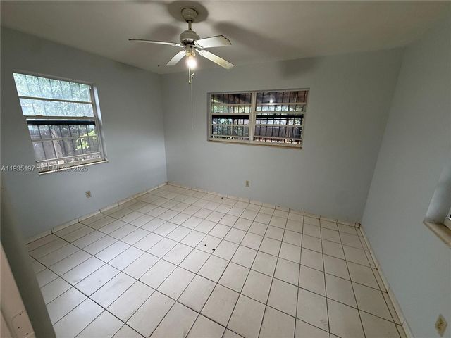 8203 NW 5th Ct 8203, Miami, FL 33150