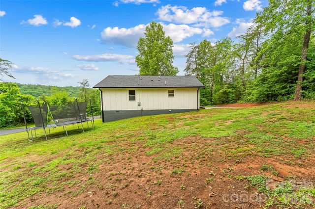 825 S Creek Road, Nebo, NC 28761