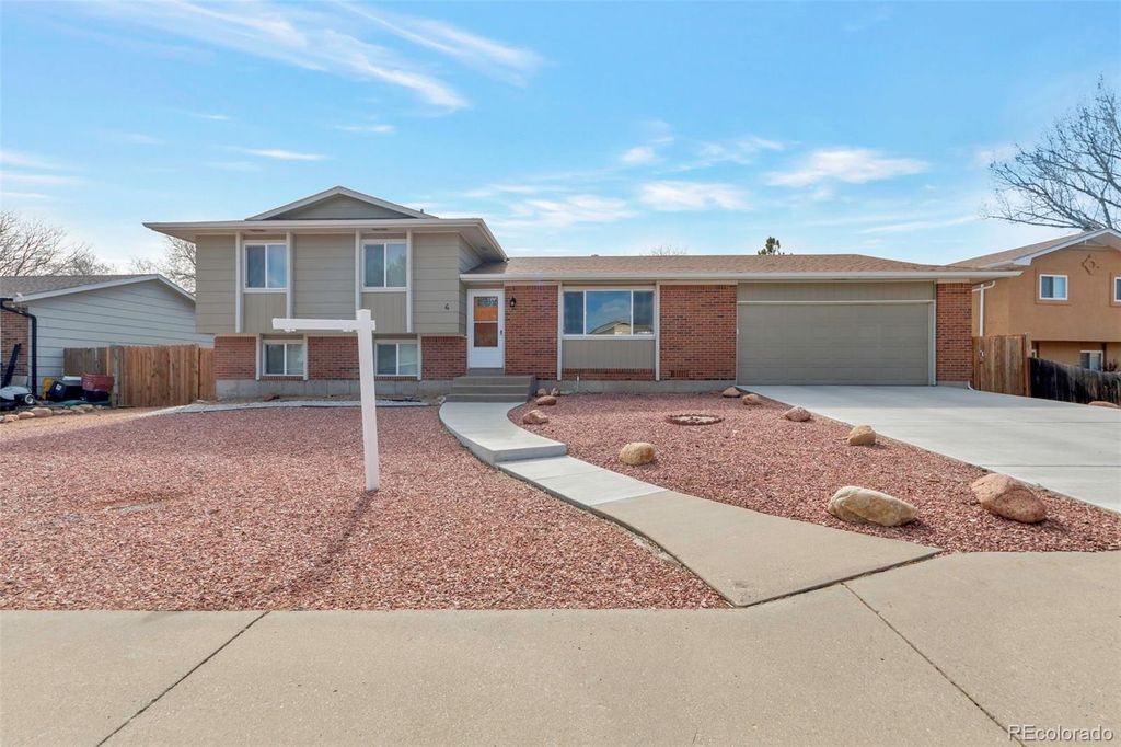 4 Remington Court, Pueblo, CO 81008