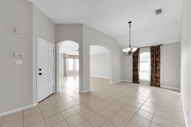 135 Snug Harbor Drive, Conroe, TX 77356