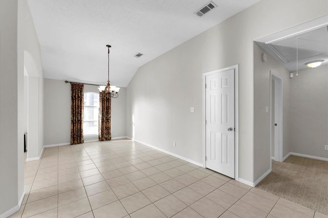 135 Snug Harbor Drive, Conroe, TX 77356