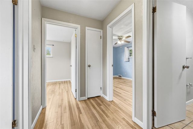 12000 Lee Dr, North Huntingdon, PA 15642